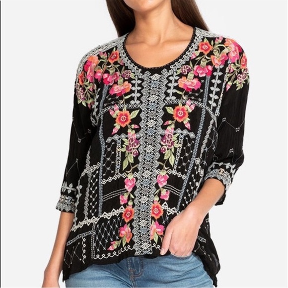 Johnny Was Tops - Johnny Was Carnation Embroidered Floral Blouse in Black Sz XS